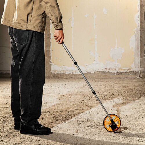 Изображение товара Измерительное колесо с механическим счетчиком Deli DL330060 диаметр 150мм, точность 0,5%, значение деления 0,1 мм, складная конструкция