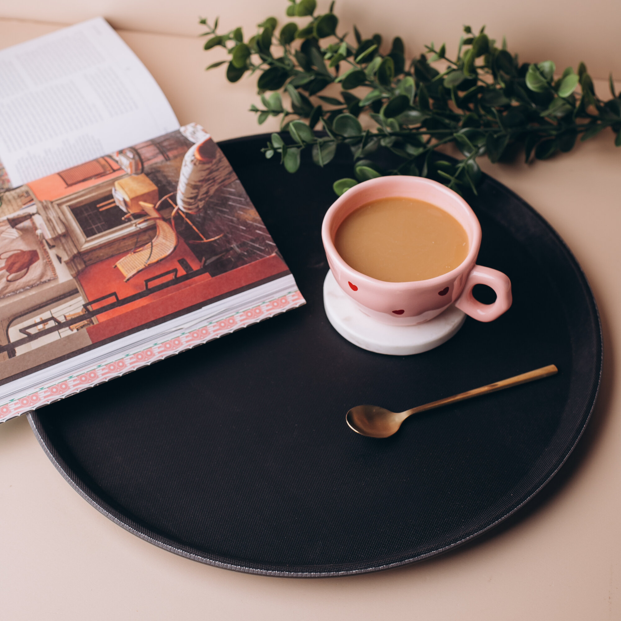 Поднос прорезиненный для подачи 40 см, черный, MGprof