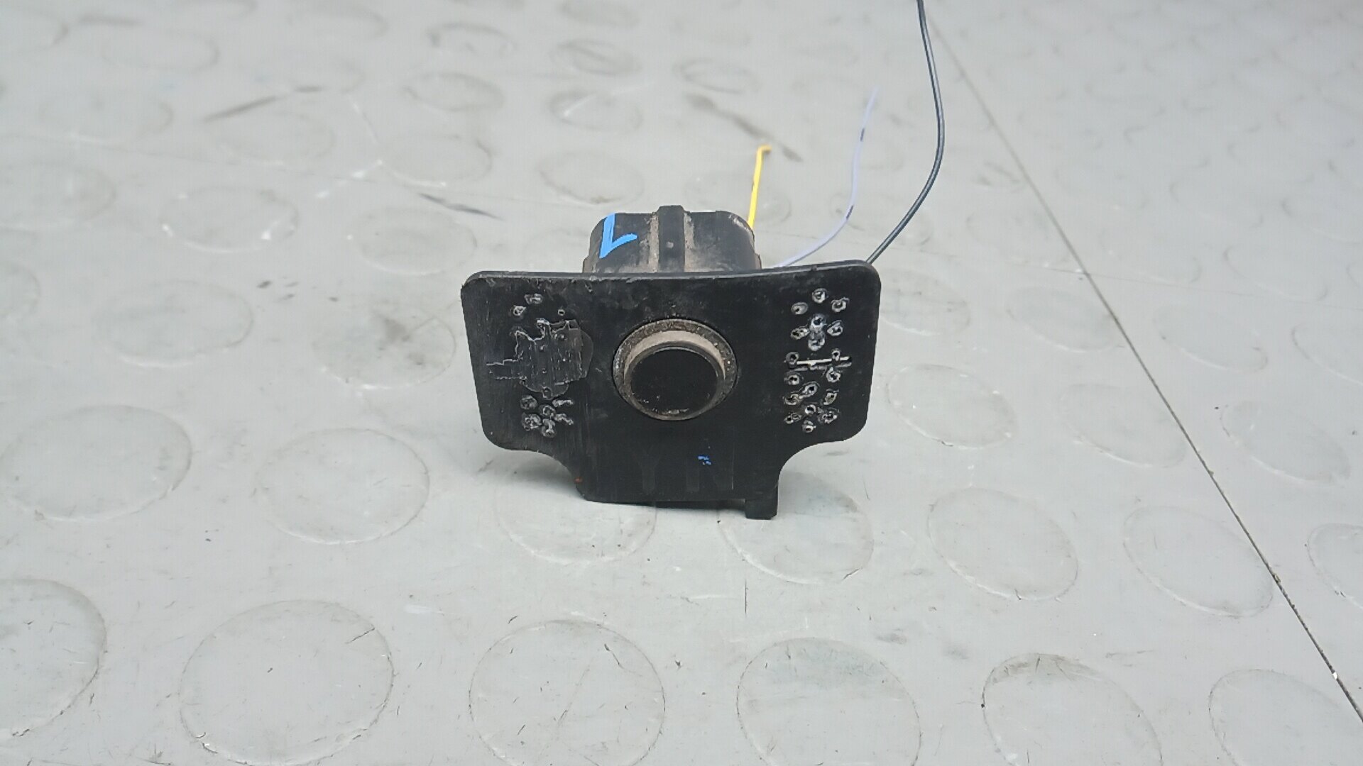 Парктроник задний KIA CEE'D 2 (JD)