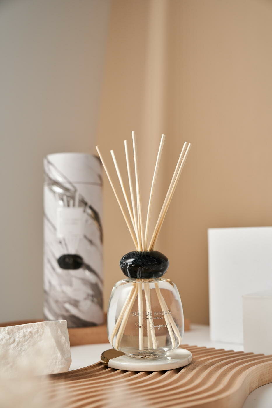 Ароматический диффузор Sofi De Marko "Bergamot and Oud", бергамот, кедр, мята, черная смородина