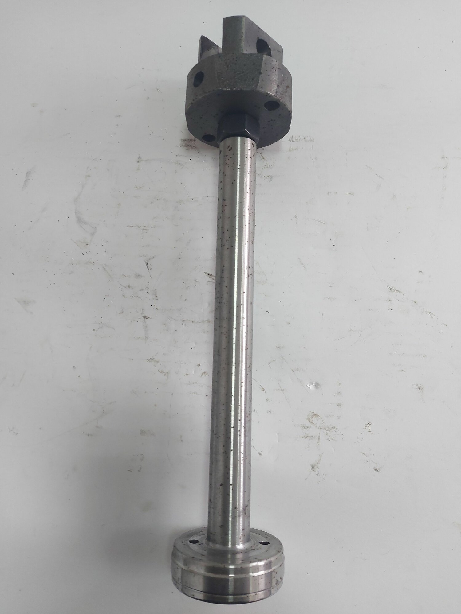 Шток-толкатель с гайкой TSS RM75H, L