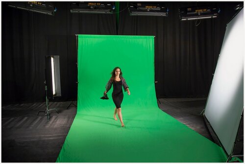 Изображение товара Хромакей зелёный фон 2*3м тканевый, плотный. Фон для фото Extra Green Screen HQ полиэстер