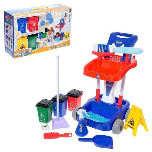 Игровой набор Маленький помощник с аксессуарами 4049₽