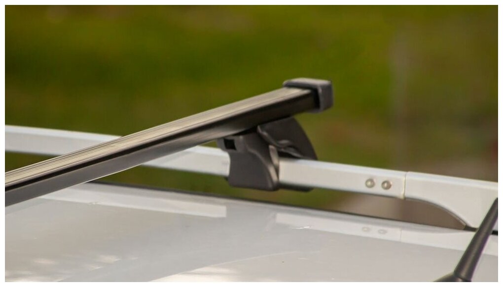 Багажник на крышу LUX классик прямоугольные дуги 13м на Джип Ренегат (с рейлингами) 2015-2022 арт:21270-01
