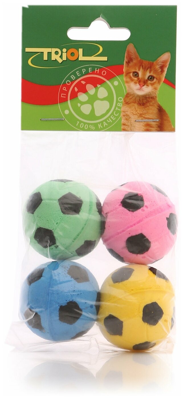 Набор игрушек для кошки Triol "Мяч футбольный двухцветный", 45 мм