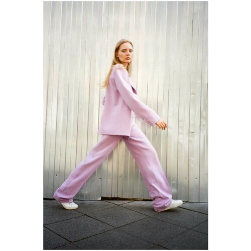 Брюки прямого кроя LESYANEBO Фиалковый