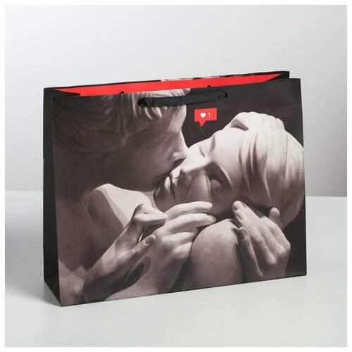 Пакет ламинированный горизонтальный Love, L 40 x 31 x 11,5 см