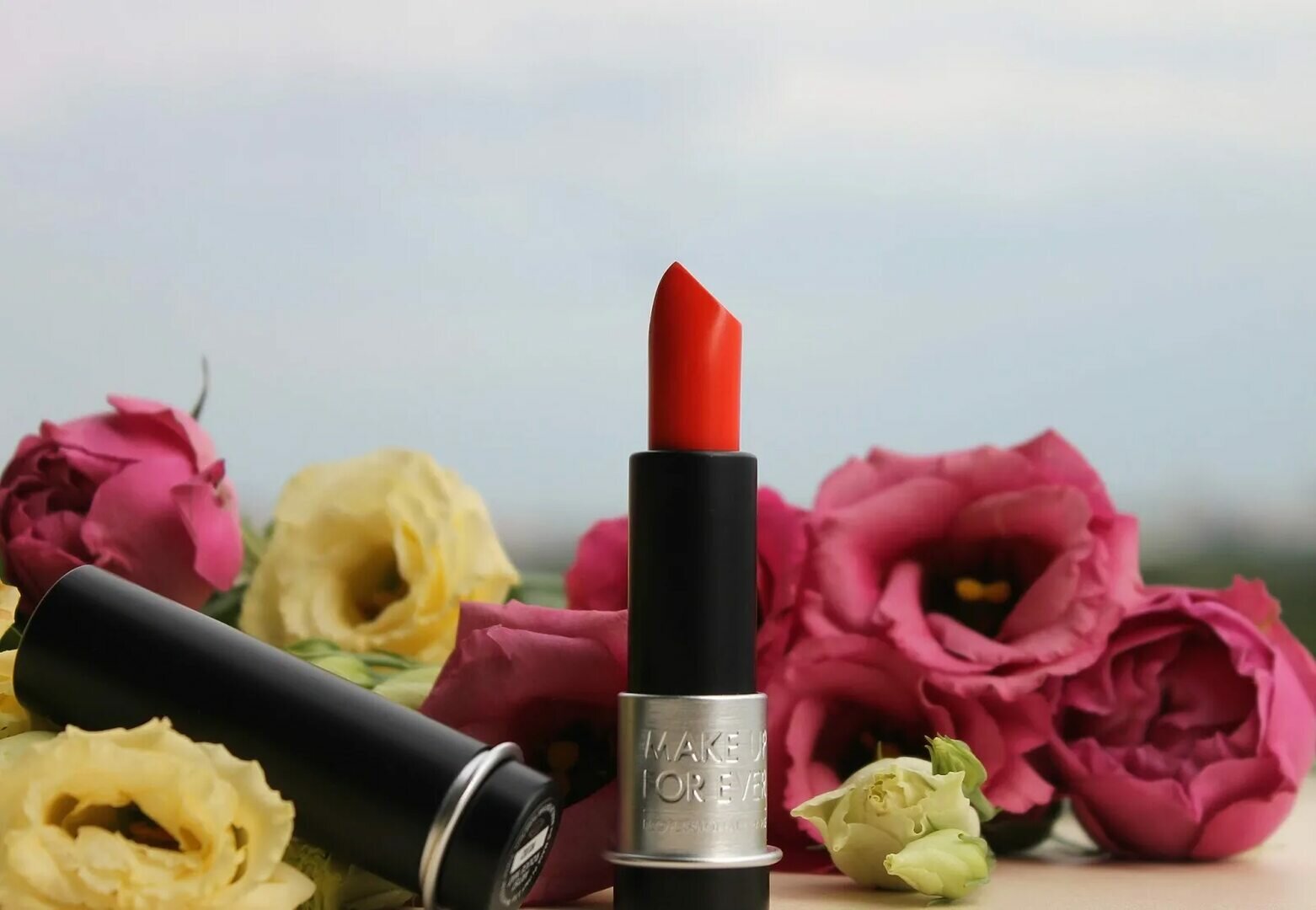 MAKE UP FOR EVER помада для губ...