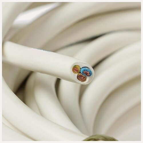 Изображение товара Провод белый ПВС 3х1.5мм2 (15 метров).