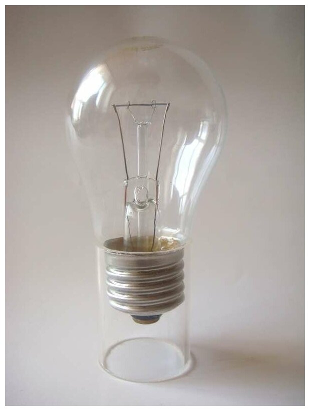 Лампа накаливания Б 125-135-60 60Вт E27 125-135В | код 303011100 | Лисма ( упак.3шт.)