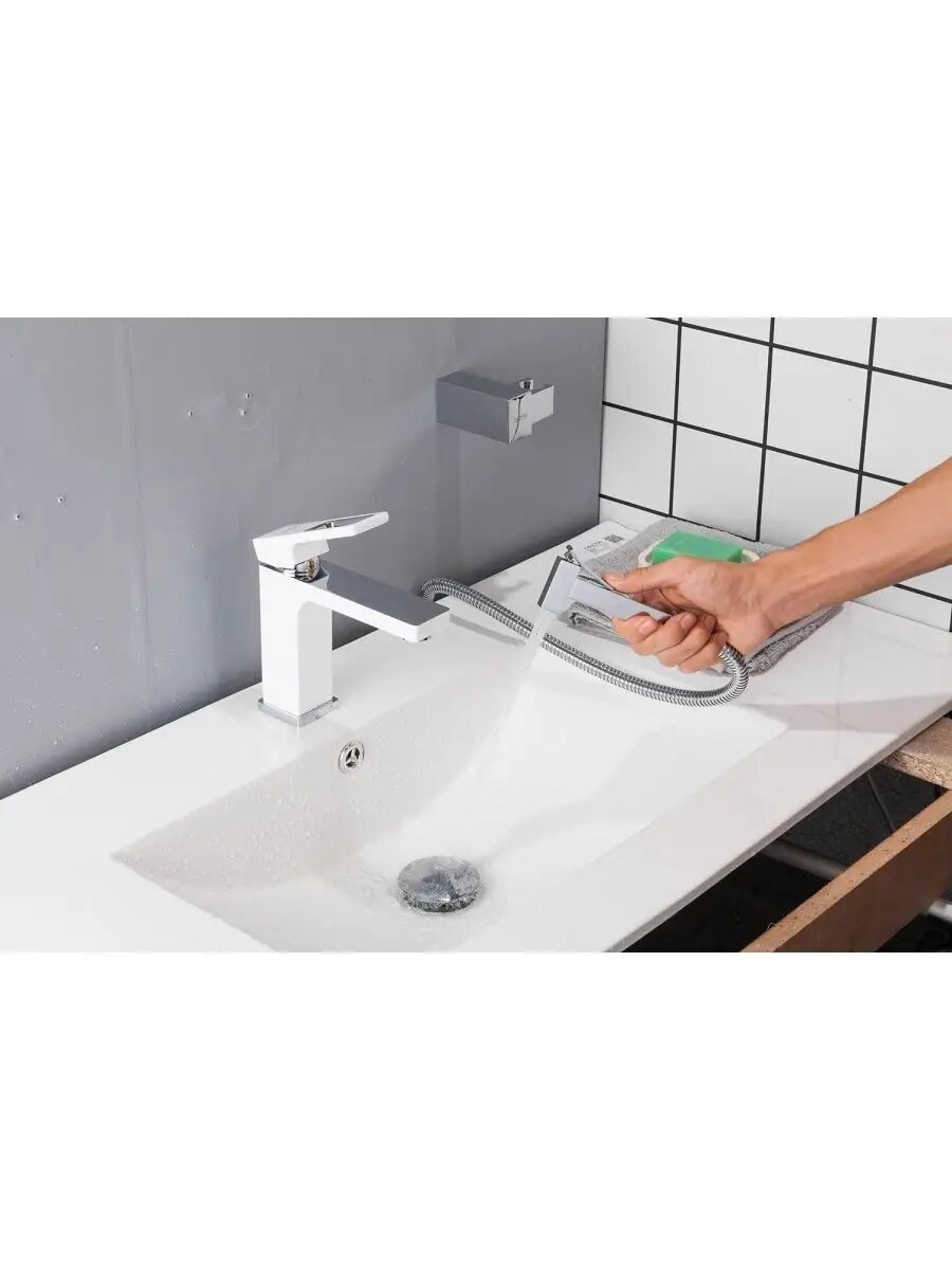 Смеситель для раковины с гигиеническим душем Gappo G1017-1, латунь, белый/хром