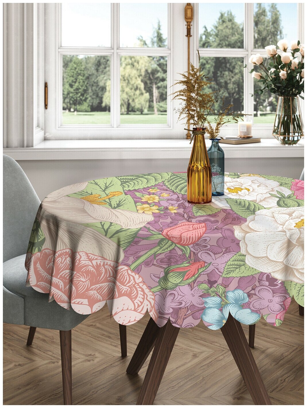Круглая скатерть на кухонный и праздничный стол JoyArty "Цветочная картина" из сатена, диаметр 150 см