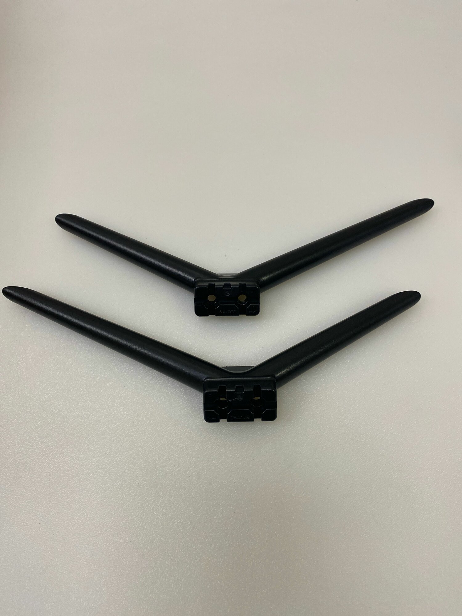 Подставка комплект 2 шт, для телевизора Витязь 50LU1230