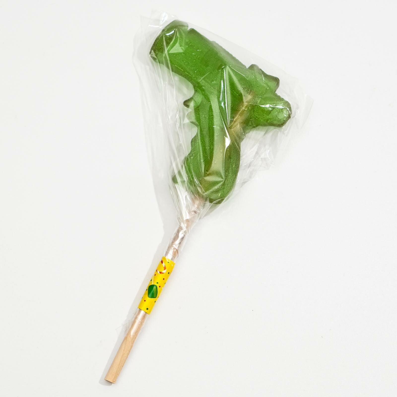 Карамель на палочке "Пистолет" зеленый, 45г - фотография № 4