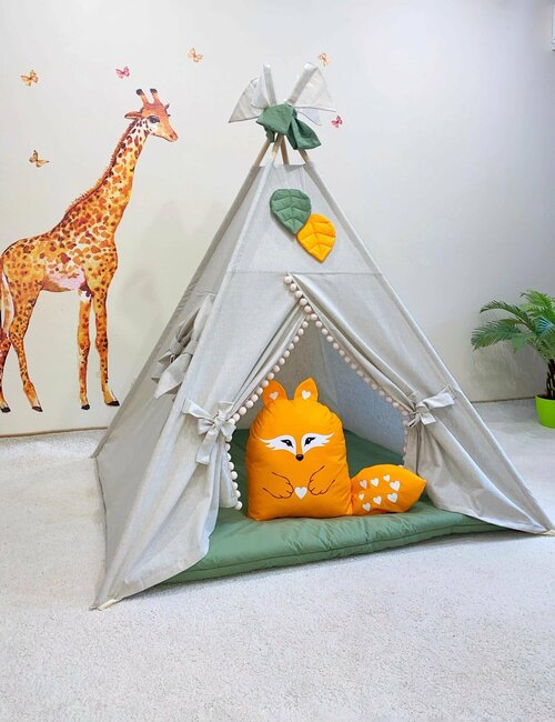 Детская палатка вигвам льняной с мягким тёплым ковриком из хлопка и подушкой-лисичкой. Основание 120х120 см.