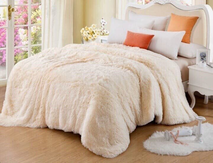 фото Плед травка с длинным ворсом, бамбук