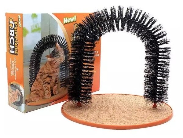 Когтеточка чесалка для кошек в форме арки / Комплекс для кошек щеткой и когтеточкой - фотография № 8