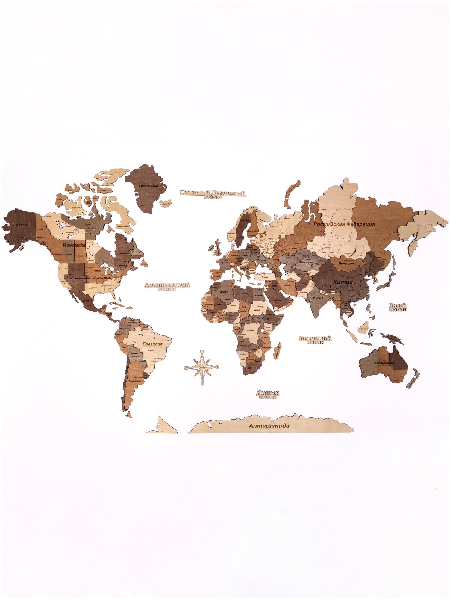 Карта мира из дерева 150х90см многоуровневая
