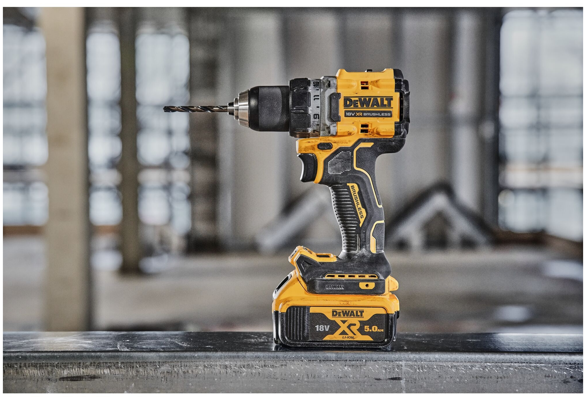 Шуруповерт аккумуляторный DeWalt DCD800P2T - фото №8