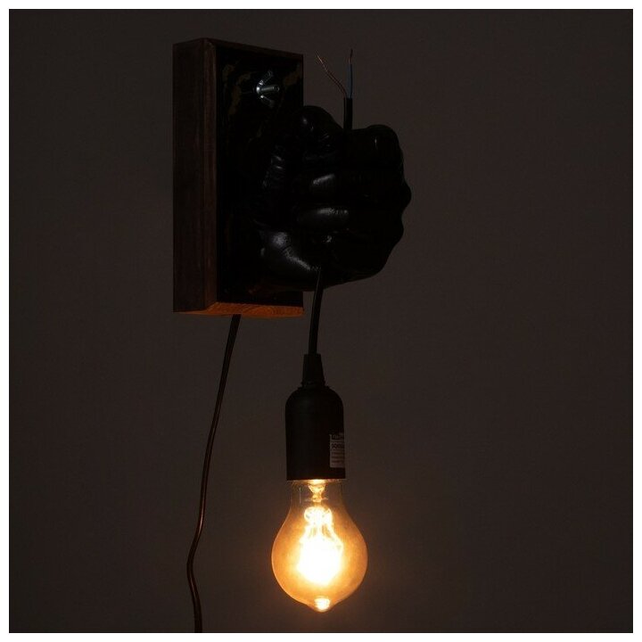 Светильник настенный лофт "Левая рука" E27 60Вт черный 18х18х10 см. - фотография № 5