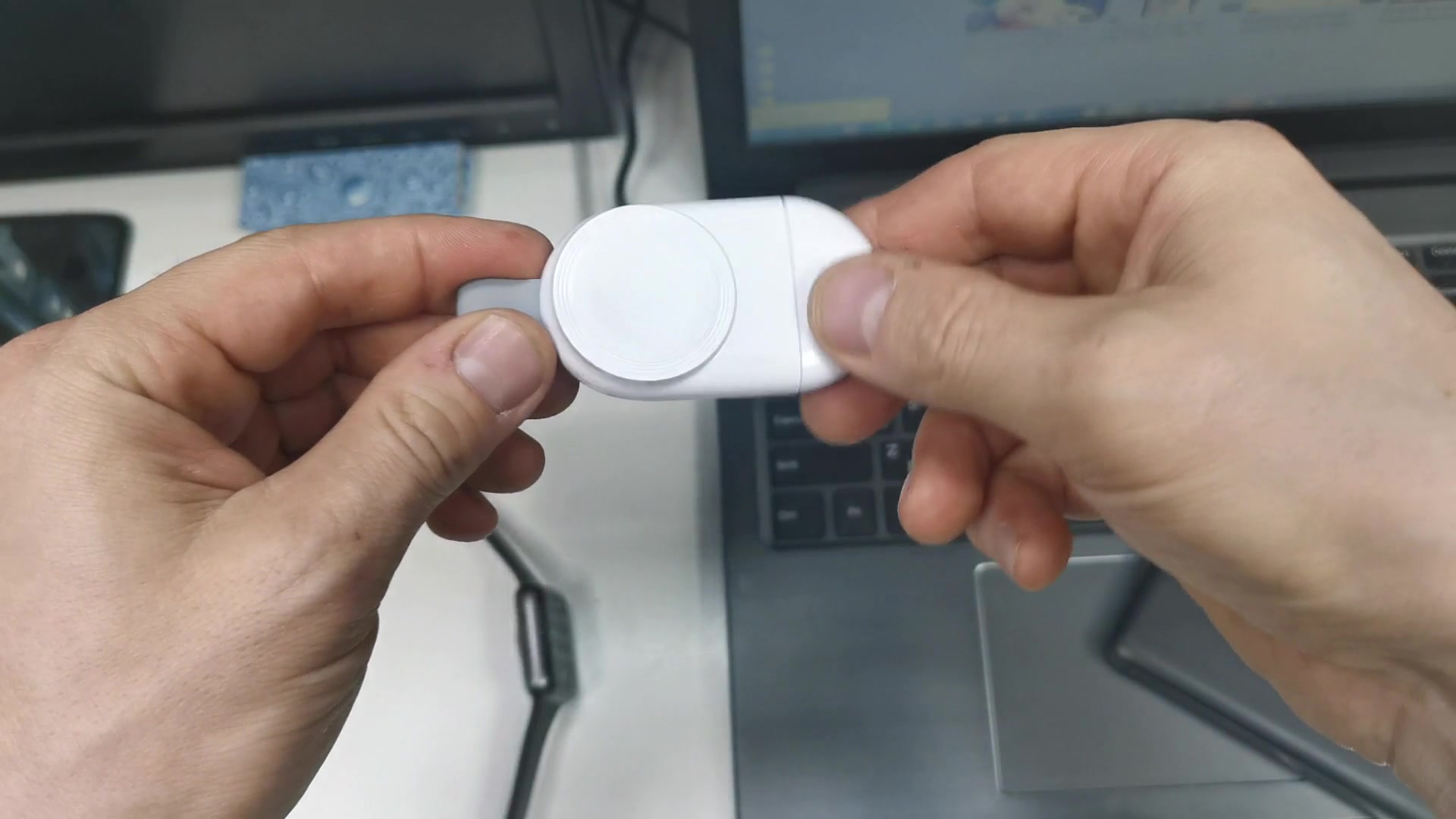 Зарядное брелок для Apple Watch USB 1 2 3 4 5 6 7 8 SE (1, 2, 2023) 9 Ultra (1, 2) Series 10 — фото 1