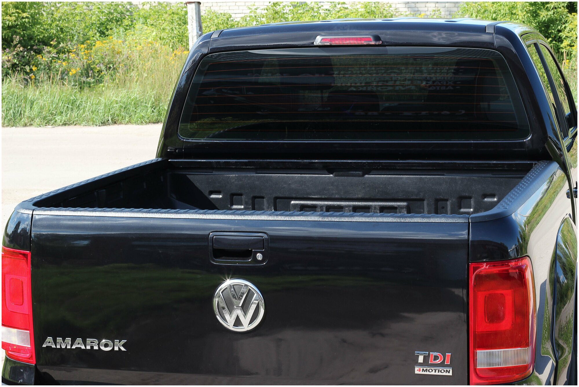 Накладки на боковые борта без скотча Volkswagen Amarok 2010-2016 (I дорестайлинг)