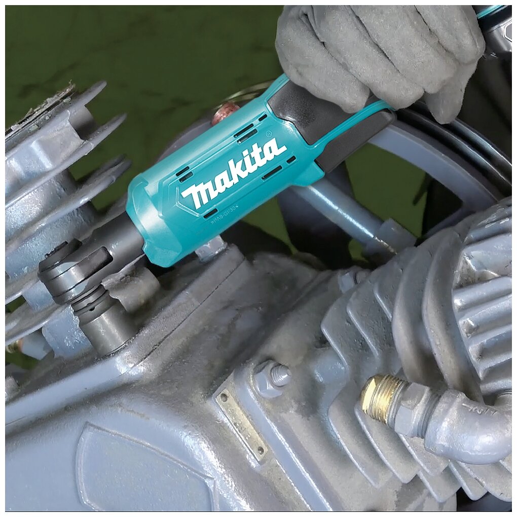 Аккумуляторный ударный гайковерт с трещоткой MAKITA WR100DZ CXT 12 В, 3/8" и 1/4", 47,5 Нм (без акб и з/у) - фотография № 5