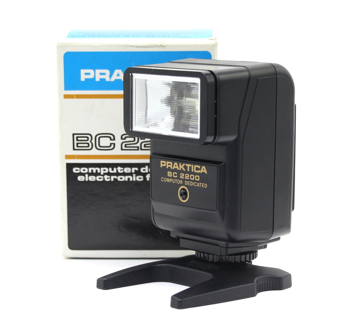 Фотовспышка Praktica BC 2200 в упаковке