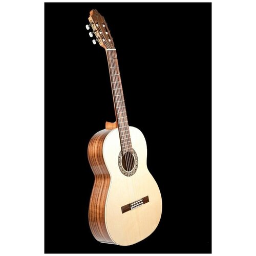 Классическая гитара Prudencio Classical Initiation Model 004A Spruce