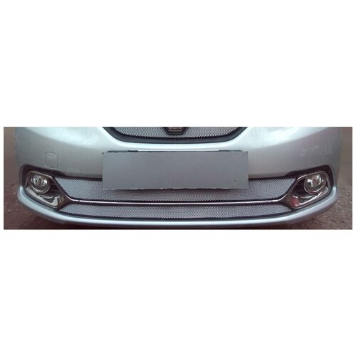 Защита радиатора Логан, Сандеро 2014-2018 низ хром (Access, Comfort)