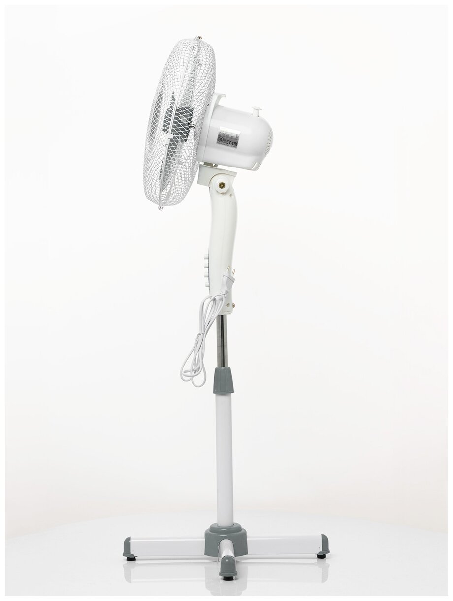 Напольный вентилятор Scarlett SC-SF111B20, white - фотография № 6