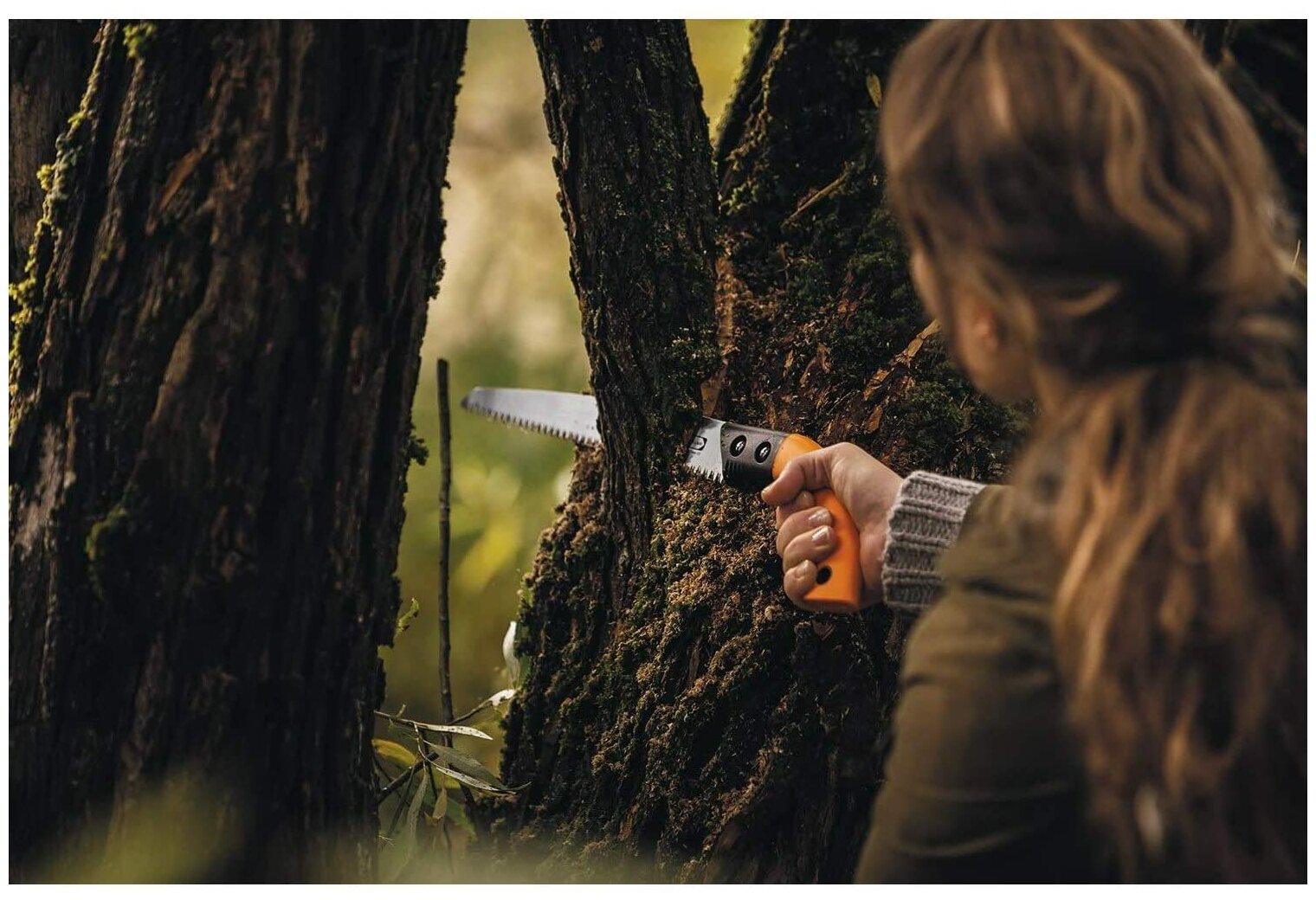 Пила с фиксированным лезвием Fiskars SW84 (1001620 / 123840) в чехле - фотография № 3