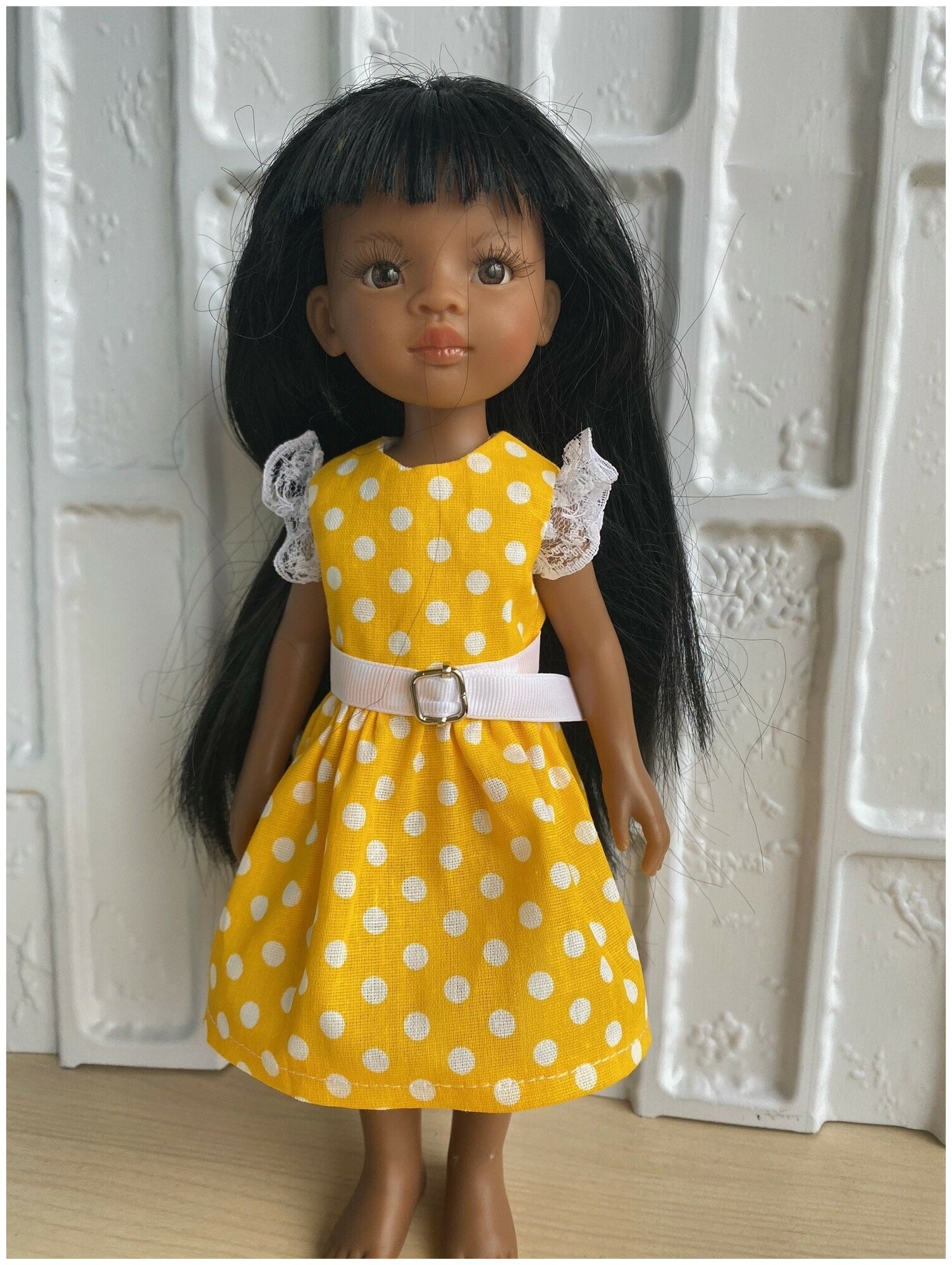 Яркое летнее платье на куклу Paola Reina и подобных, высотой 32-34 см