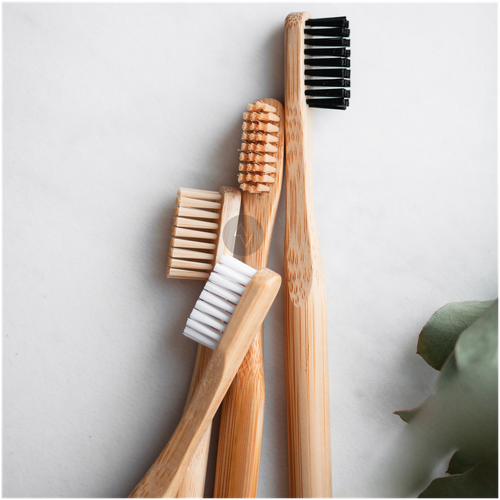 Зубная щетка бамбуковая средней жесткости Bamboo Toothbrush, серая