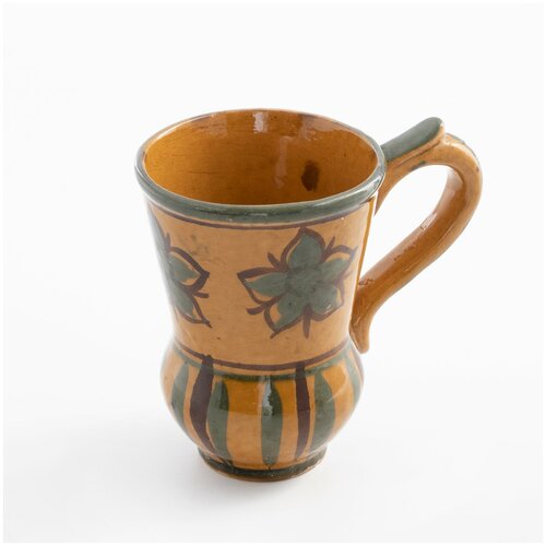 Кружка с цветочным декором, керамика, глазурь, роспись, авт. Куприянова, Гжельский керамический завод, СССР, 1950-1970 гг.