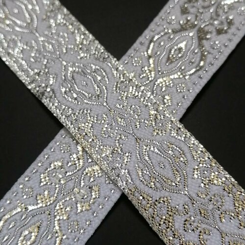 Тесьма Жаккардовая 20мм серебристый 3 метра 329₽