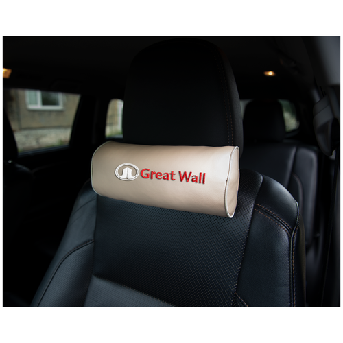 Автомобильная подушка-валик на подголовник экокожа Beige c вышивкой GREAT WALL