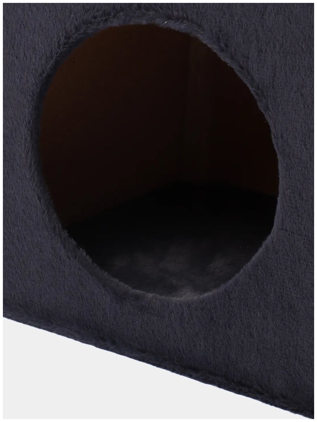 Когтеточка для кошек "Клампи", домик с полкой, мех, М, 40x40x90 см, темно-серая - фотография № 5
