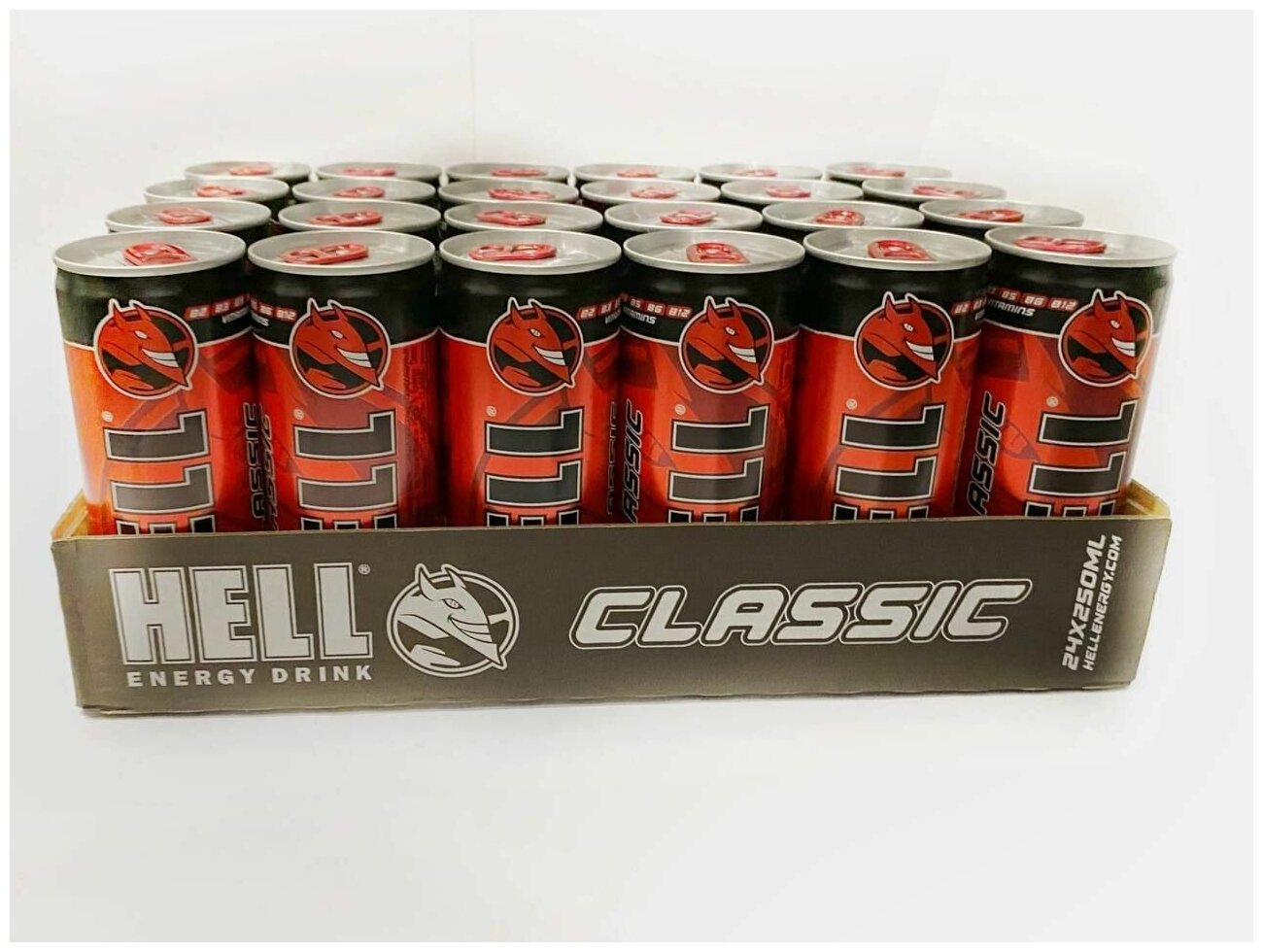 Энергетический напиток HELL Energy Drink Classic, 0.25 л - фотография № 4