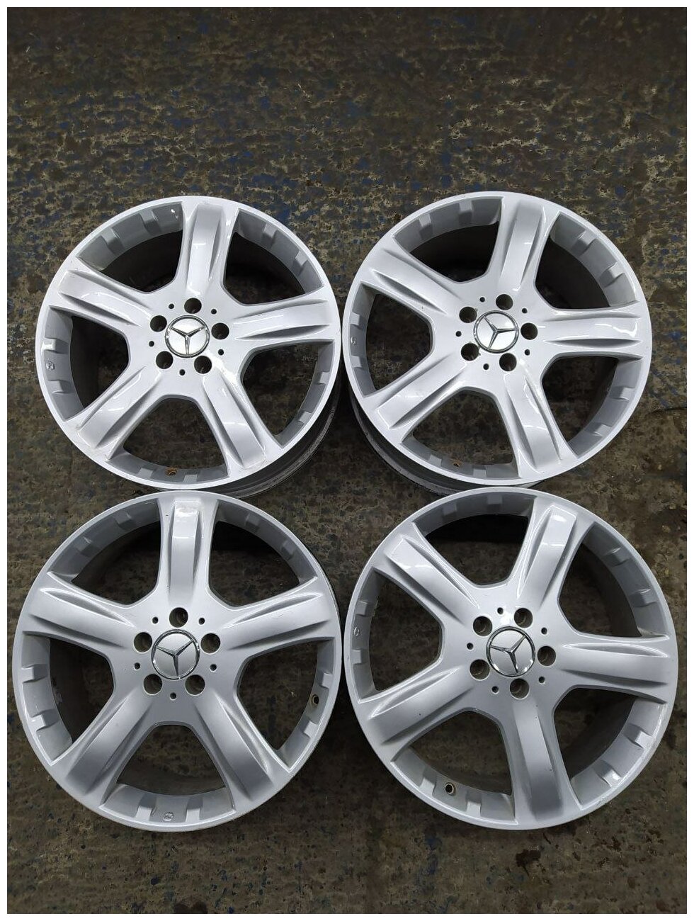 Колесные диски Replica 8xR19/5x112 66.6 (Реплика)