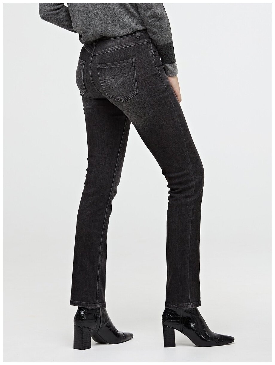 Купить Женские прямые джинсы за 5850р. с доставкой