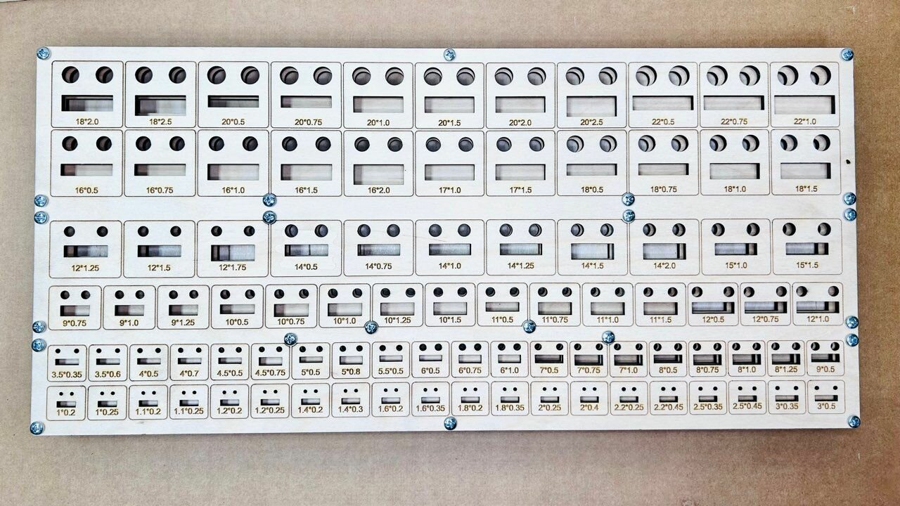 Подставка для метчиков плашек М1-52 мм все резьбы, (набор из 5 штук)