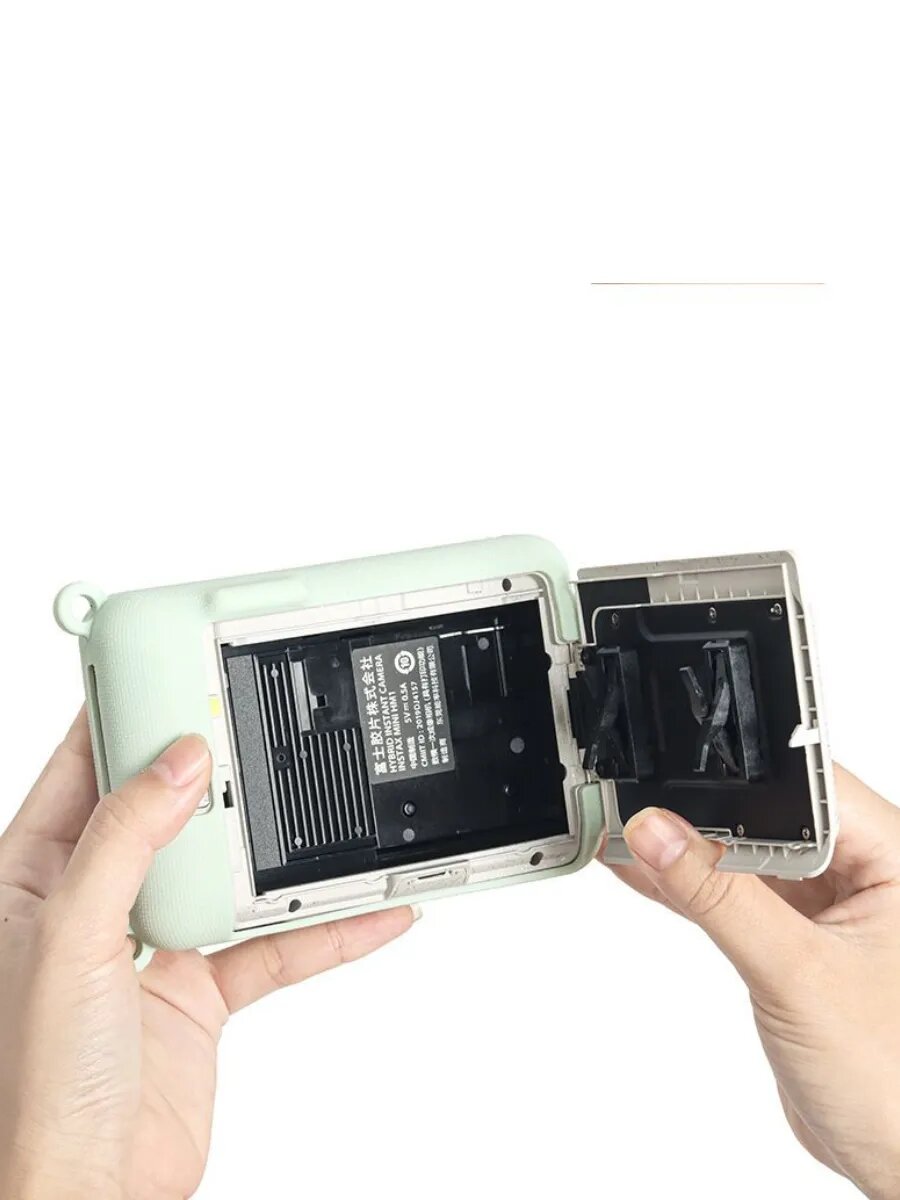 Чехол для Instax mini Liplay силиконовый, защитный, белый, soft touch — фото 1