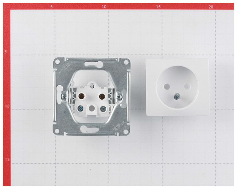 Glossa GSL001141 Розетка одинарная (16 А, IP20, под рамку, скрытая установка, баклажан) Schneider Electric - фото №4