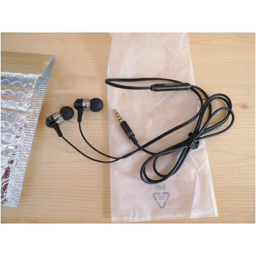 Наушники гарнитура с микрофоном TDK TH-EB800 проводные внутриканальные для смартфона 89800₽