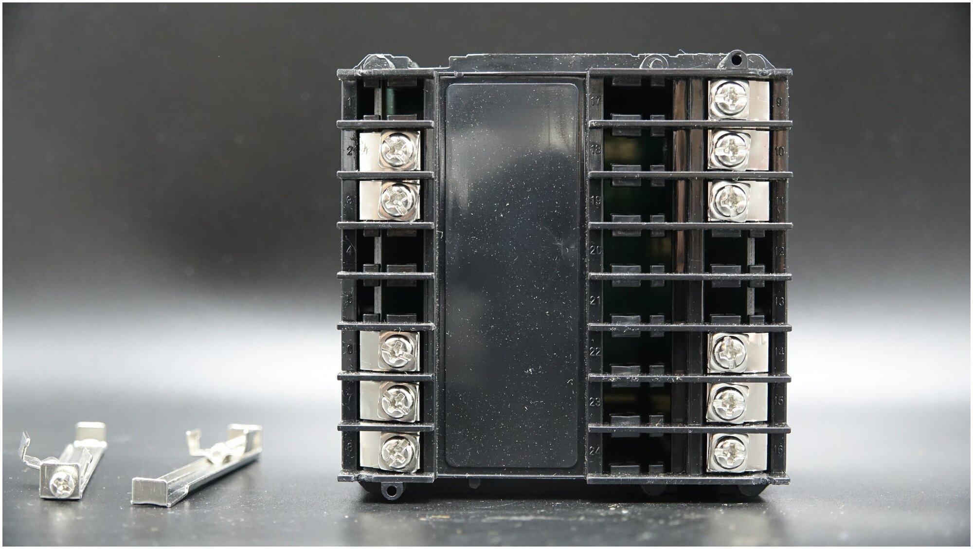 Терморегулятор/термостат REX-C900 Relay в релейным выходом - фотография № 3