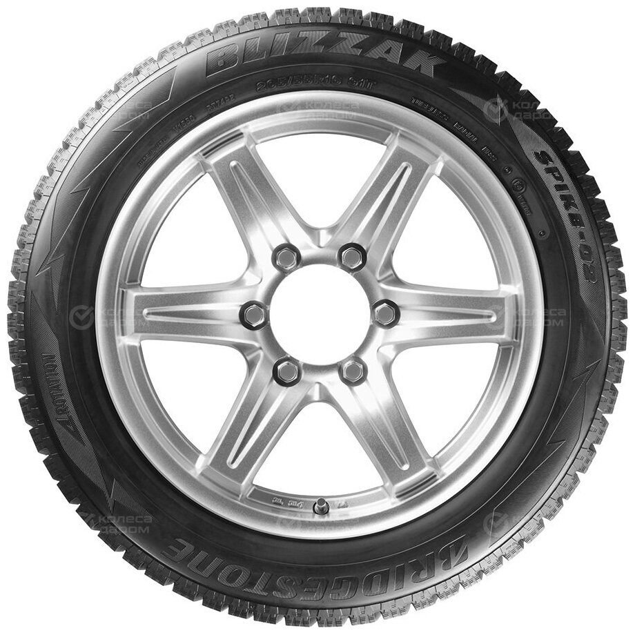 215/45R17 Bridgestone Blizzak Spike-02  (87T)