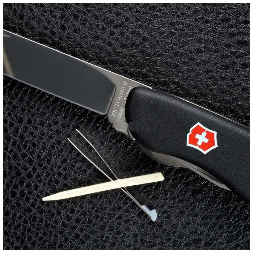 Нож перочинный Victorinox FORESTER (0.8363) 111мм 12функций красный - фото №16