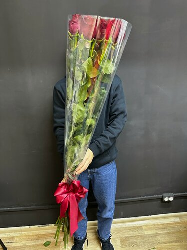 Изображение товара Букет Высокие Розы, 15 шт / Гигантские (Длинные) Розы / Доставка Цветов / 15 роз, 130 см