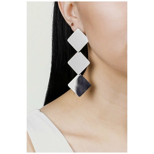 Серьги женские бижутерия гвоздики длинные крупные под серебро гипоаллергенная сталь с подвесками Три ромба